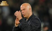 Arne Slot ‘Ditawari’ Tinggalkan Liverpool, Langsung Jadi Pelatih Maarten Paes?